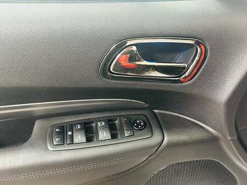 Used 2019 Dodge Durango R/T w/ Trailer Tow Group IV image 23