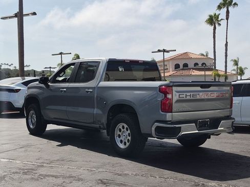 Used 2023 Chevrolet Silverado 1500 LT AWD/4WD image 8