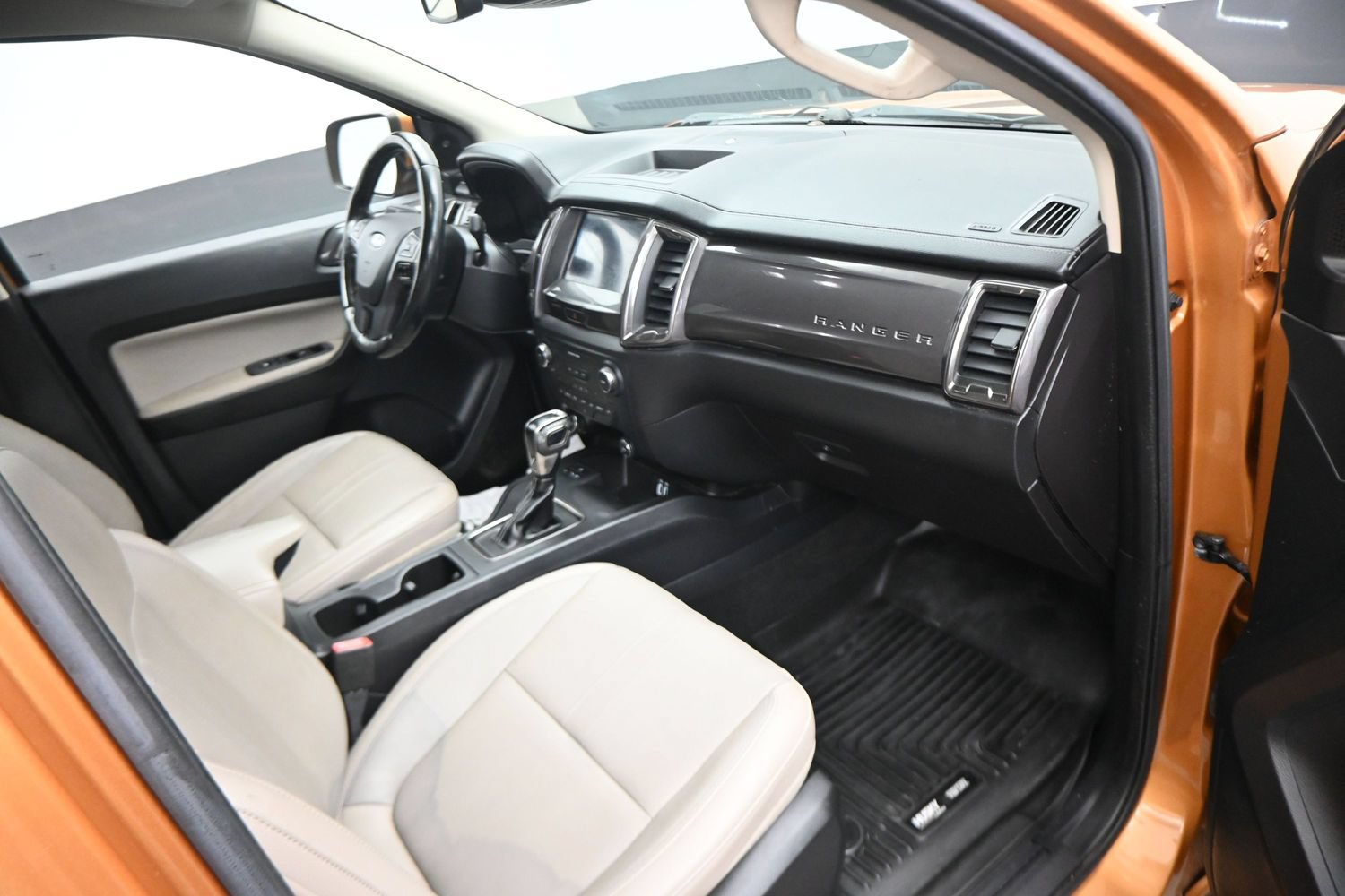 Certified 2019 Ford Ranger Lariat w/ Equipment Group 501A Mid RWD image 8