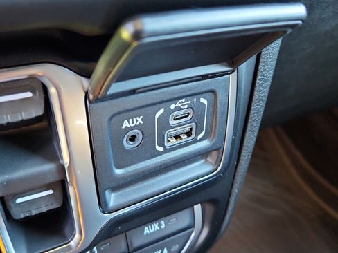 New 2026 Jeep Gladiator Rubicon image 22