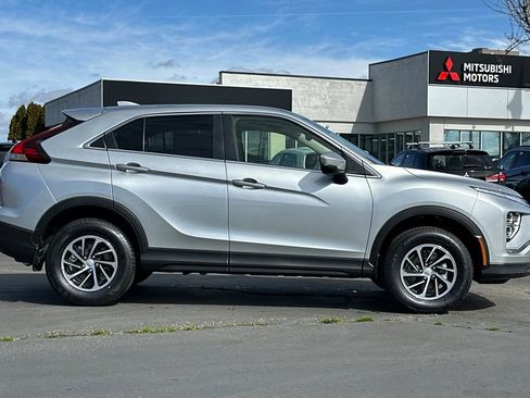 New 2026 Mitsubishi Eclipse Cross ES image 3