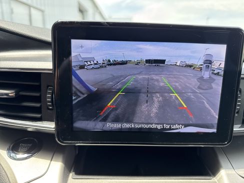 Used 2022 Ford Explorer XLT w/ Equipment Group 202A image 39