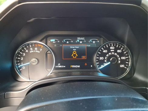 Used 2020 Ford F150 Lariat w/ Equipment Group 502A Luxury AWD/4WD image 24