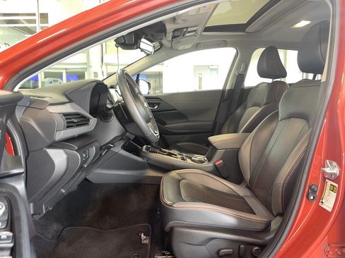 Used 2024 Subaru Crosstrek 2.5i Limited AWD/4WD image 8