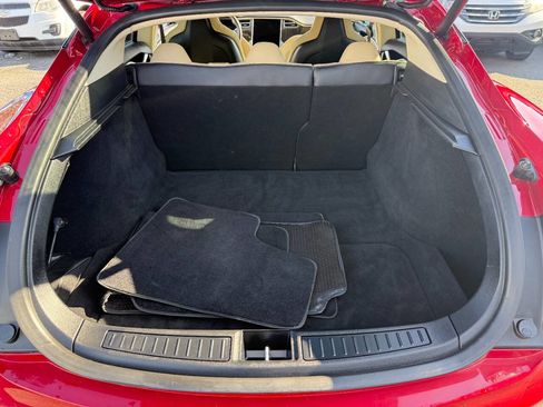 Used 2013 Tesla Model S Long Range image 26