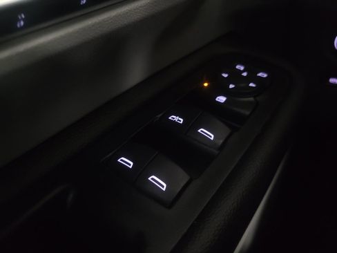 Used 2023 GMC Terrain SLE w/ Driver Convenience Package AWD/4WD image 27