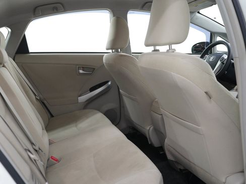 Used 2015 Toyota Prius Two FWD image 12