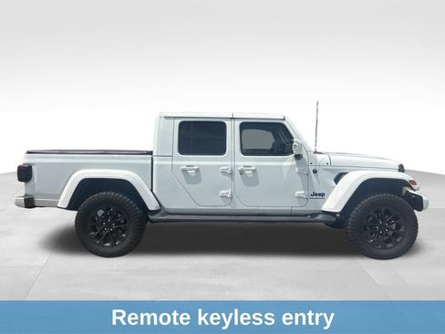 Used 2023 Jeep Gladiator Overland AWD/4WD image 15