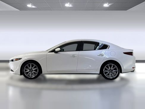 Used 2021 MAZDA MAZDA3 s FWD image 2
