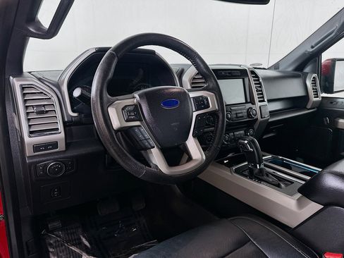 Used 2016 Ford F150 Lariat image 9