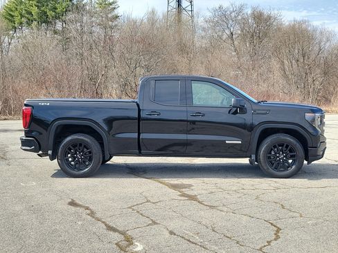 Used 2023 GMC Sierra 1500 Elevation w/ LPO, GMC Protection Package AWD/4WD image 4
