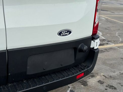 New 2026 Ford Transit 250 148 Medium Roof w/ Load Area Protection Package image 7