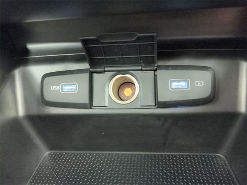 Certified 2023 Hyundai Santa Cruz SE image 23