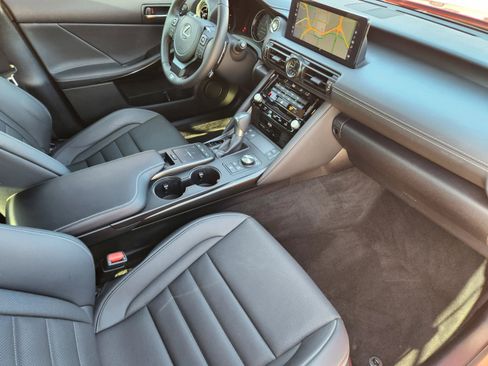 Used 2024 Lexus IS 350 F Sport RWD image 8