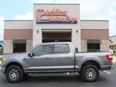 Used 2021 Ford F150 Lariat w/ Trailer Tow Package AWD/4WD image 10
