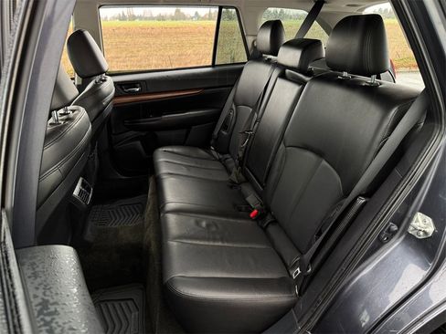 Used 2013 Subaru Outback 2.5i Limited w/ Moonroof Pkg image 25