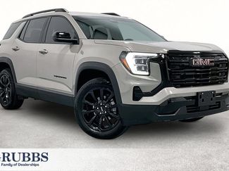 Used 2026 GMC Terrain Elevation w/ Elevation Premium Package FWD video 1
