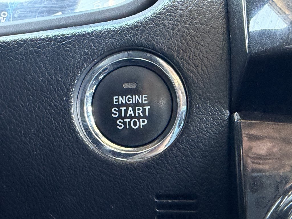 Used 2019 Toyota 4Runner Limited RWD image 21