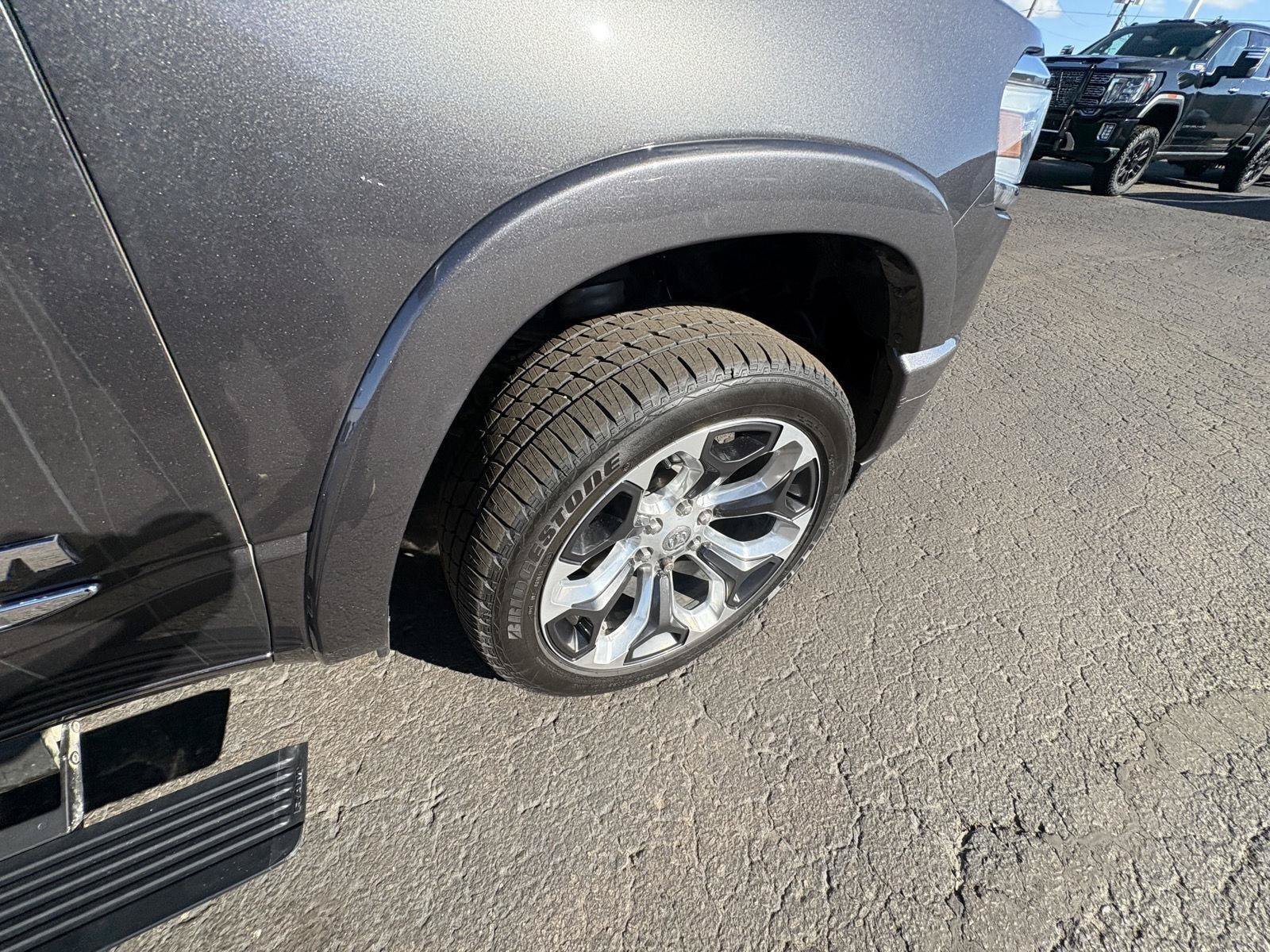 Used 2023 RAM 1500 Limited w/ Trailer Tow Group AWD/4WD image 11