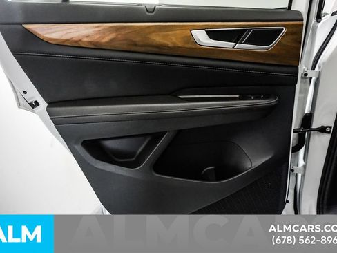 Used 2025 Volkswagen Atlas SE FWD image 53
