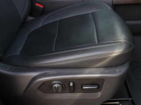 Used 2021 GMC Sierra 1500 SLT w/ SLT Premium Package image 27