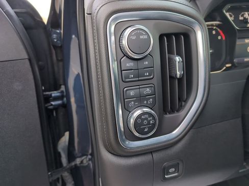 Used 2022 GMC Sierra 1500 SLT w/ SLT Premium Package image 19