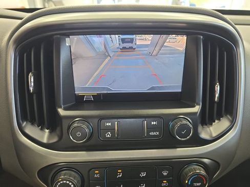 Used 2020 Chevrolet Colorado LT RWD image 16