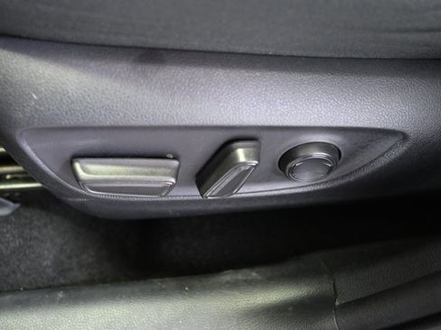 Used 2019 Toyota RAV4 XLE image 24