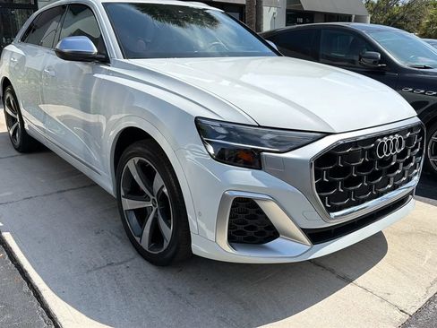 Used 2024 Audi SQ8 Prestige w/ Prestige Package AWD/4WD image 1