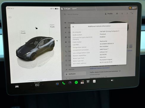 Used 2023 Tesla Model Y Performance AWD/4WD image 30