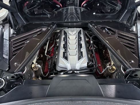 Used 2021 Chevrolet Corvette Stingray Premium Cpe w/ Z51 Performance Package image 37