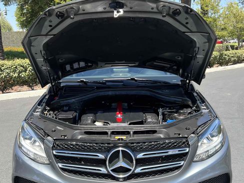 Used 2019 Mercedes-Benz GLE 43 AMG 4MATIC image 26