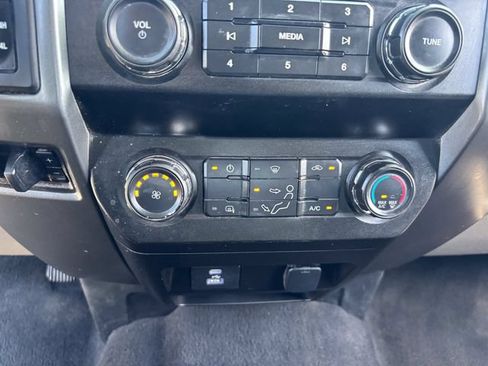 Used 2021 Ford F250 4x4 Crew Cab Super Duty image 24