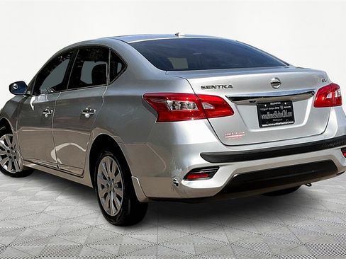Used 2016 Nissan Sentra SV image 11