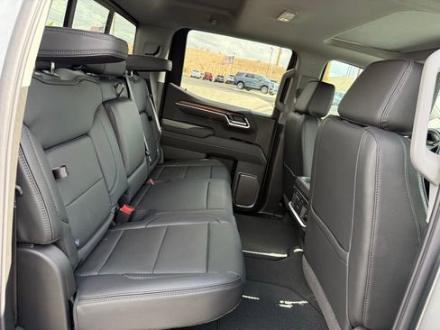 New 2026 GMC Sierra 1500 Denali w/ Technology Package image 16