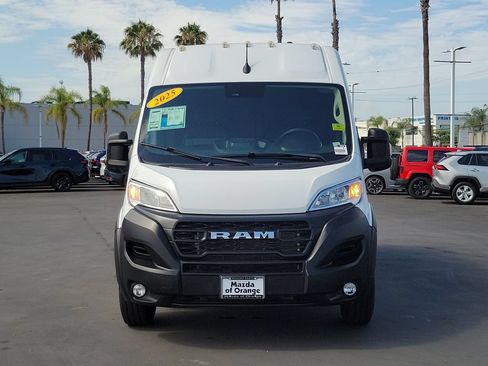 Used 2025 RAM ProMaster 2500 w/ Convenience Group FWD image 26
