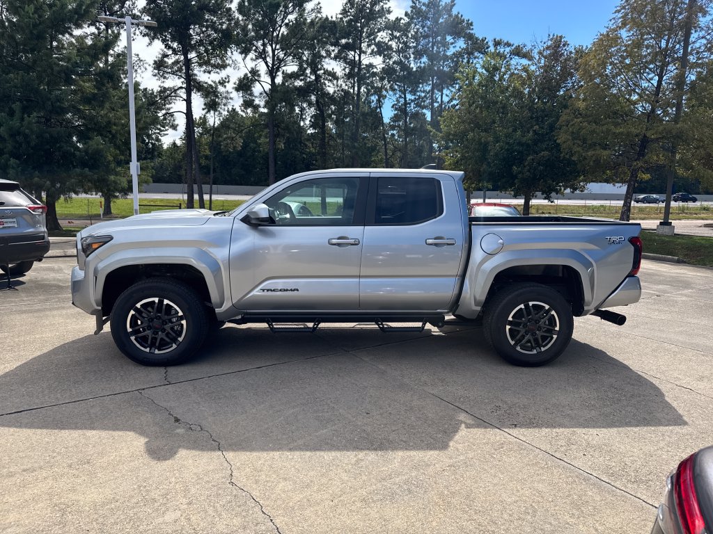 Certified 2026 Toyota Tacoma TRD Sport RWD image 2