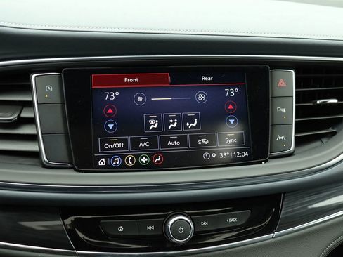 Used 2024 Buick Enclave Essence w/ Experience Buick Package image 28