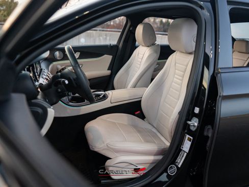 Used 2018 Mercedes-Benz E 300 image 16