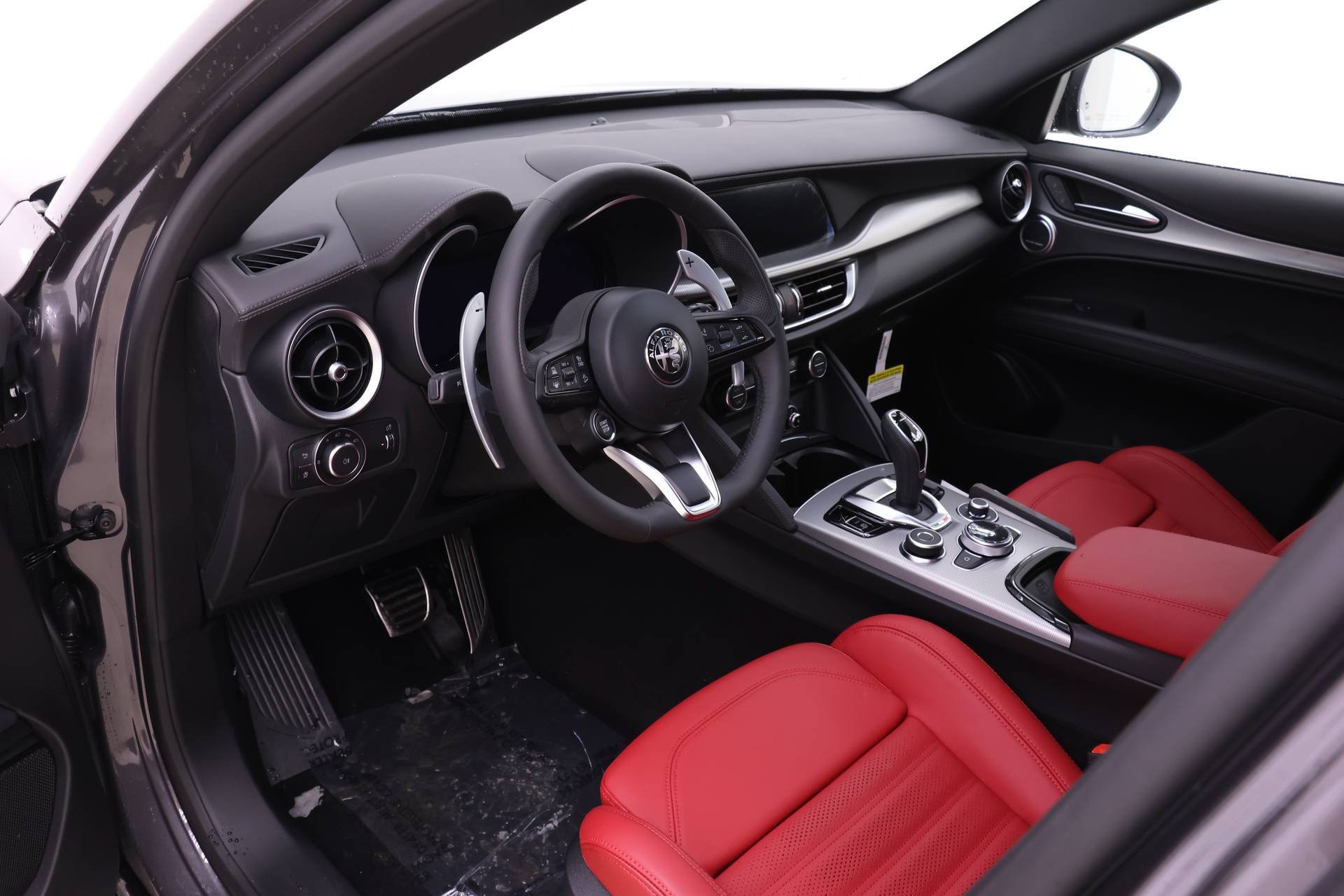 New 2026 Alfa Romeo Stelvio Sprint AWD/4WD image 6
