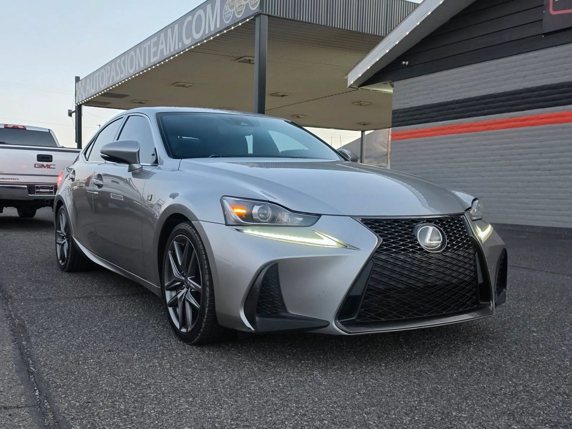 Used 2017 Lexus IS 200t F Sport w/ F Sport Package RWD image 7
