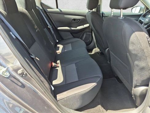 Used 2025 Nissan Sentra SV FWD image 18