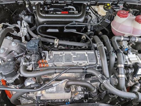 Used 2024 Mercedes-Benz EQB 250+ image 24