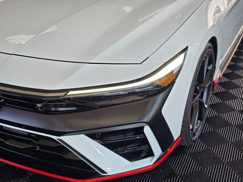 New 2026 Hyundai Elantra N FWD image 9
