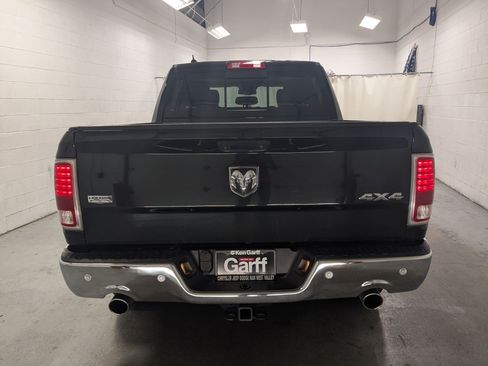 Used 2018 RAM 1500 Laramie w/ Convenience Group AWD/4WD image 8