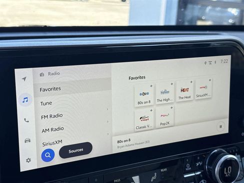 Used 2023 Toyota Highlander Limited image 25