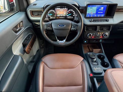 Used 2023 Ford Maverick Lariat w/ Lariat Luxury Package AWD/4WD image 29