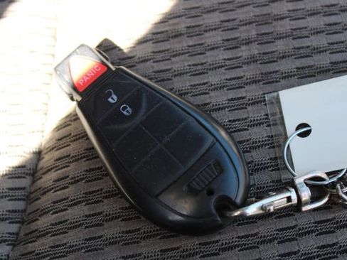 Used 2011 RAM 1500 ST w/ ST Popular Equipment Group image 9