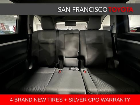 Certified 2017 Toyota Highlander LE image 14