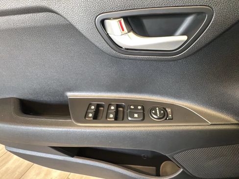 Used 2023 Kia Rio S w/ Technology Package FWD image 31